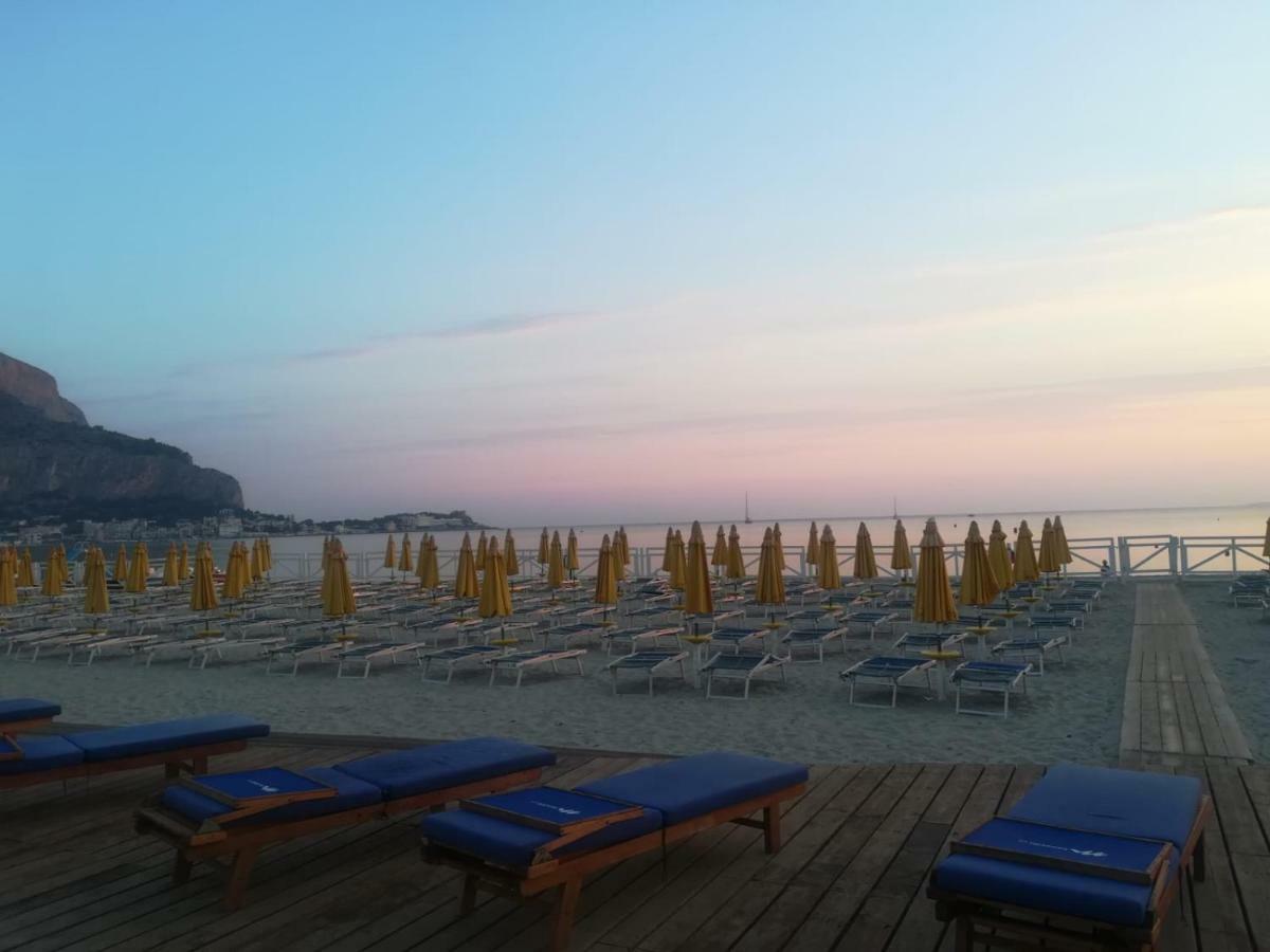La Stanza Di Angi A Mondello Hotel Palermo Exterior photo